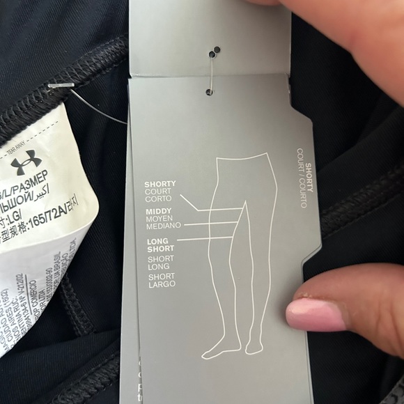 Davidson Wildcats Under Armour Heat Gear Compression Shorts NWT Size Large - Picture 6 of 8